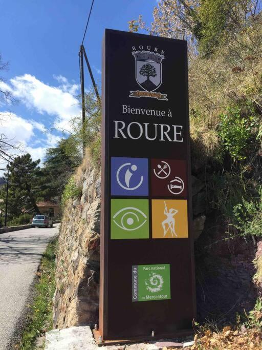 Chalet Les 3 Flocons Roure エクステリア 写真