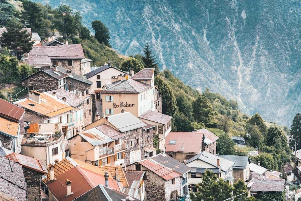Chalet Les 3 Flocons Roure エクステリア 写真
