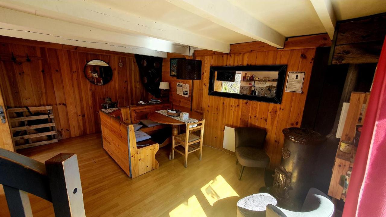 Chalet Les 3 Flocons Roure エクステリア 写真