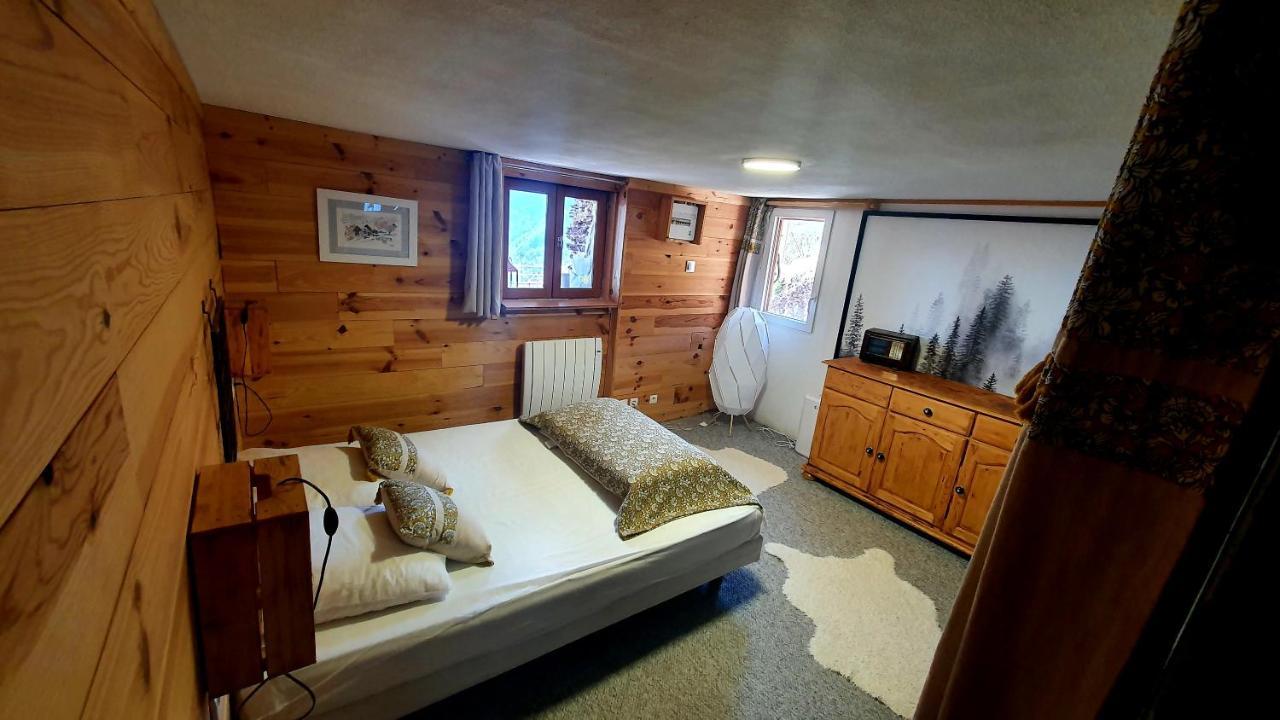 Chalet Les 3 Flocons Roure エクステリア 写真